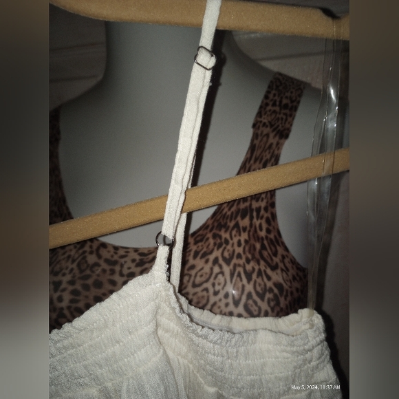Andre by Unit Creme Lace and Rayon adjustable Bohemian Strappy Top New Small - Picture 7 of 10